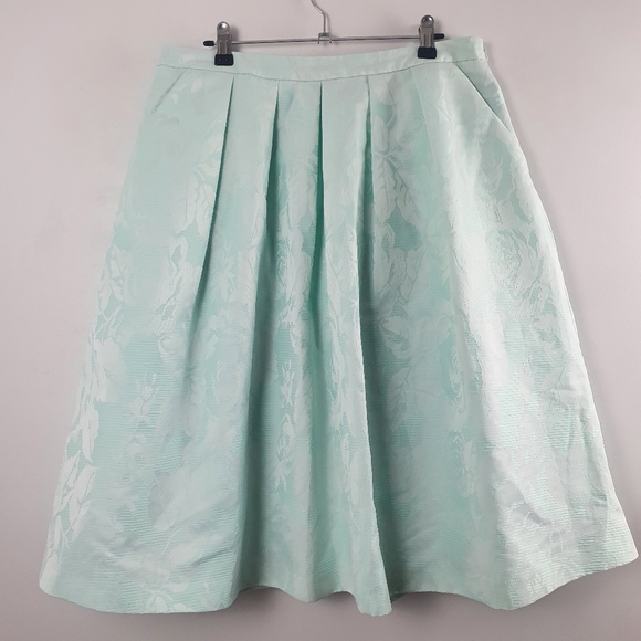 Forever New Size 14 Light Pastel Green Floral Embroidered A-line Pleated Skirt - Picture 2 of 13